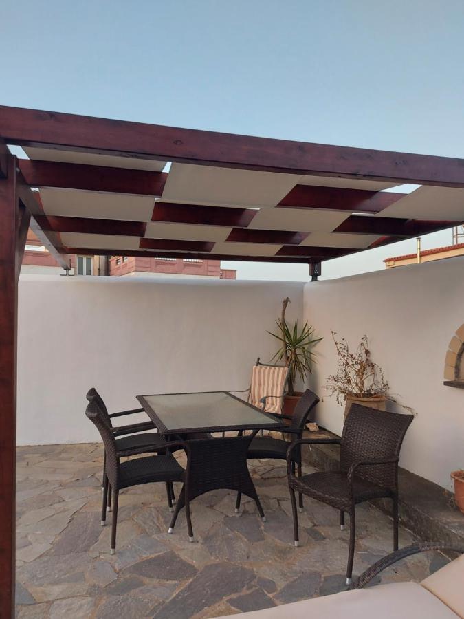 Old Plaka Villa מראה חיצוני תמונה